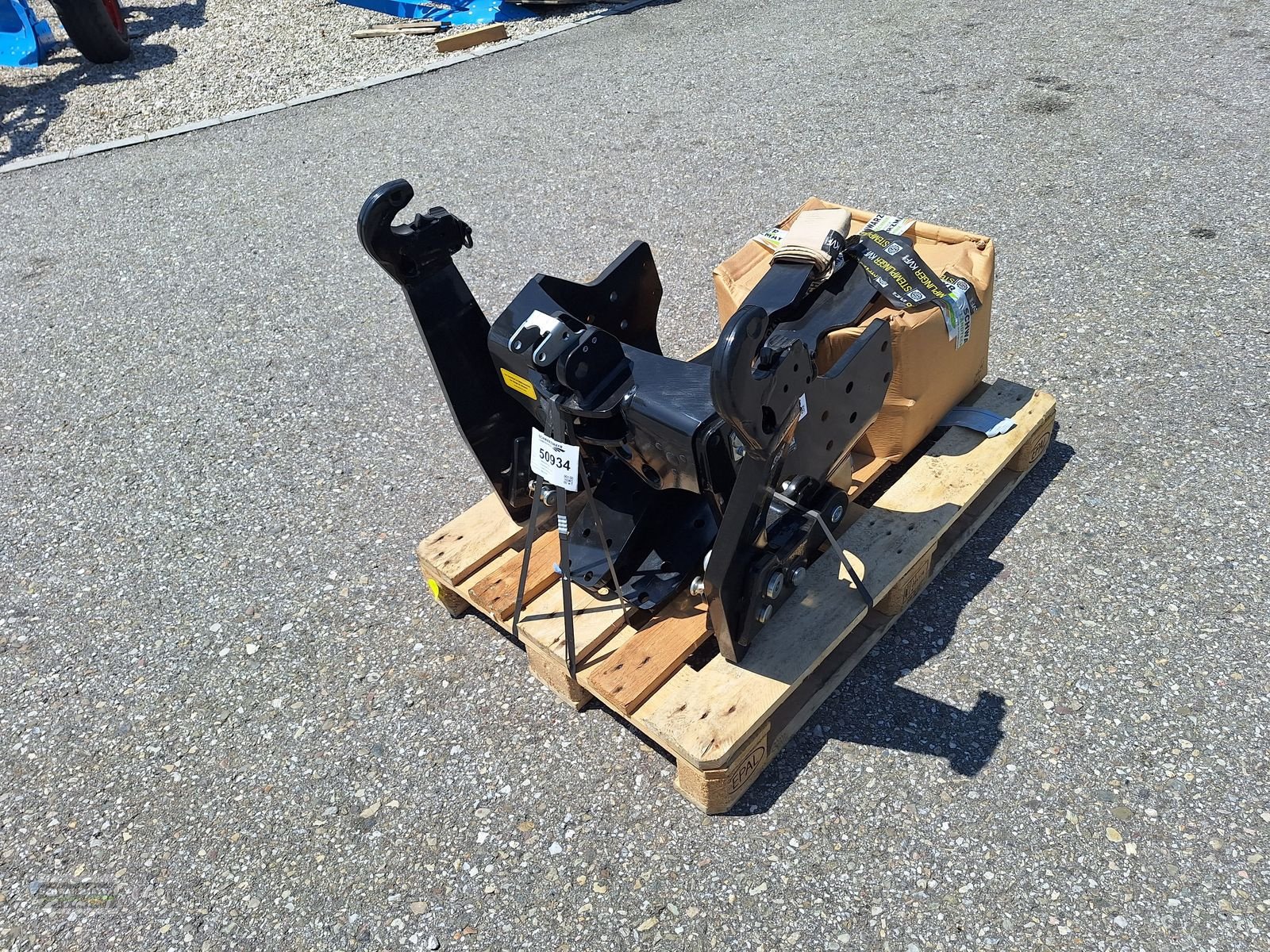 Fronthydraulik typu Stemplinger Farmall 55-75 C Fronthubwerk, Neumaschine v Gampern (Obrázek 5)