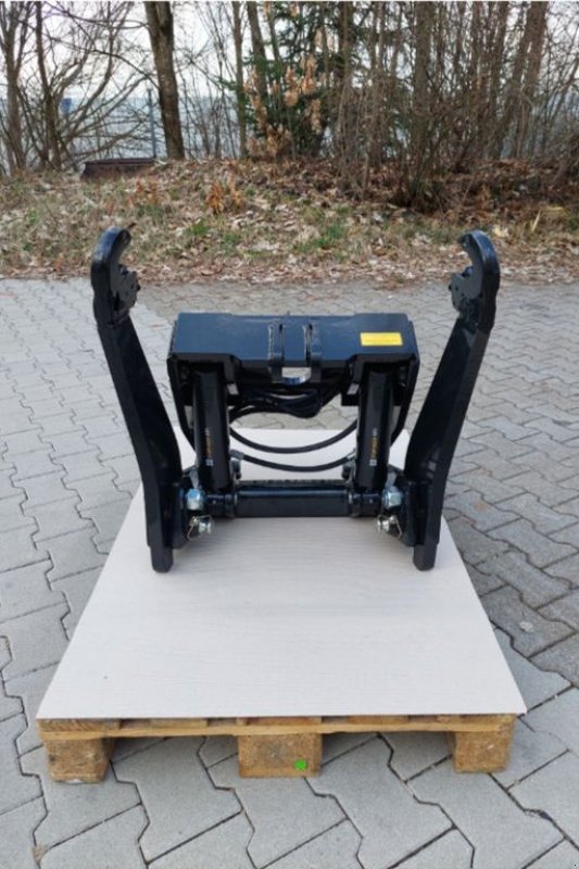 Fronthydraulik типа Stemplinger Fronthydraulik Universal, Neumaschine в NATTERNBACH (Фотография 2)
