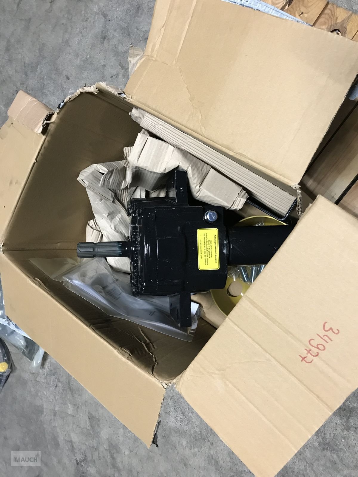 Fronthydraulik a típus Stemplinger Frontzapfwelle zu Steyr Kompakt 4065, Neumaschine ekkor: Burgkirchen (Kép 2)