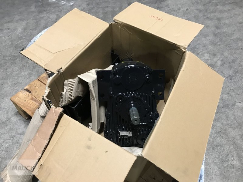 Fronthydraulik a típus Stemplinger Frontzapfwelle zu Steyr Kompakt 4065, Neumaschine ekkor: Burgkirchen (Kép 1)