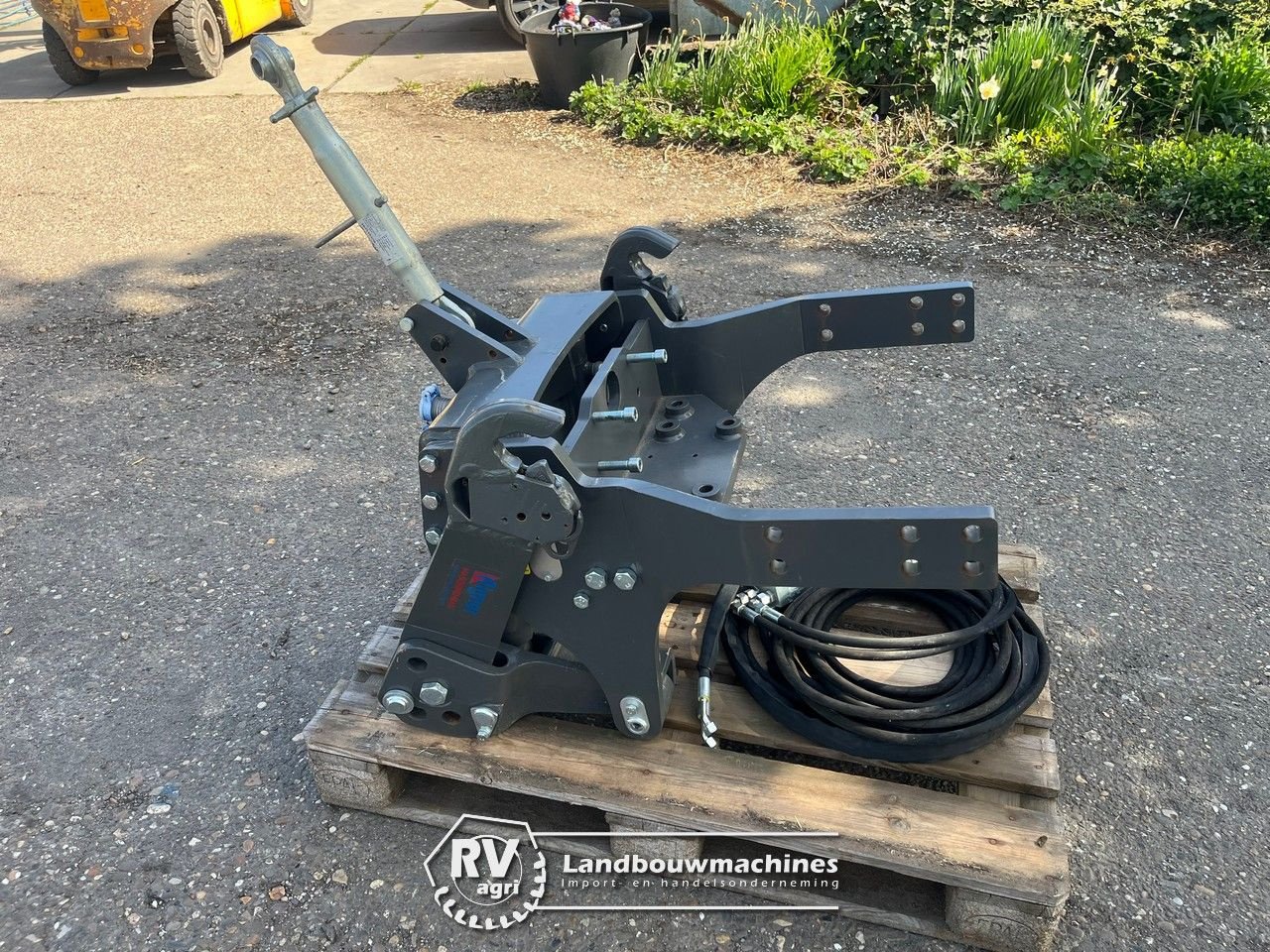 Fronthydraulik a típus Valtra Fronthef, Neumaschine ekkor: Zoeterwoude (Kép 5)