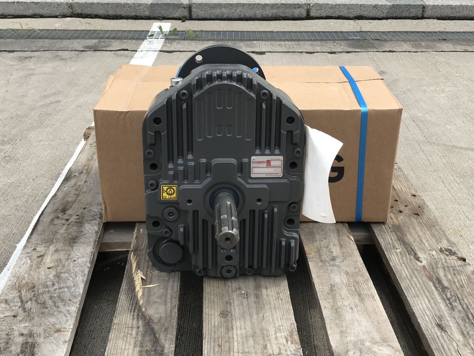 Fronthydraulik typu Zuidberg Frontzapfwelle passend zum Fendt 300 Vario, Neumaschine v Burgkirchen (Obrázek 2)