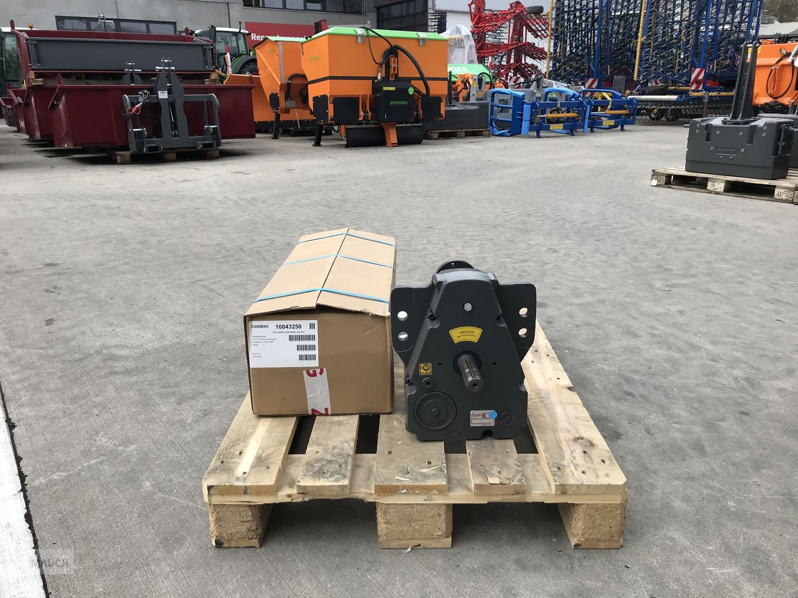 Fronthydraulik типа Zuidberg Frontzapfwelle zu Fendt 500er SCR oder S4, Neumaschine в Burgkirchen (Фотография 1)