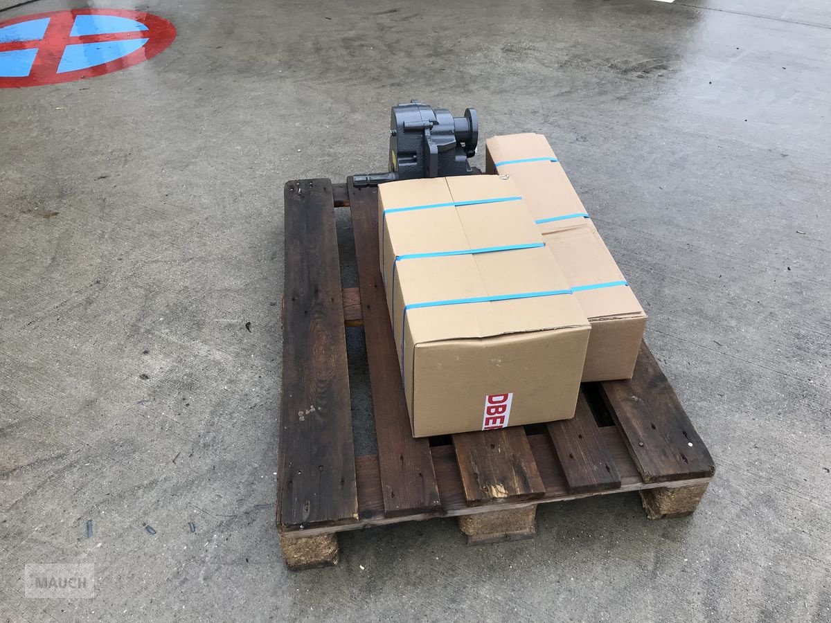 Fronthydraulik del tipo Zuidberg Frontzapfwelle zu Fendt 700 S4, Neumaschine In Burgkirchen (Immagine 8)