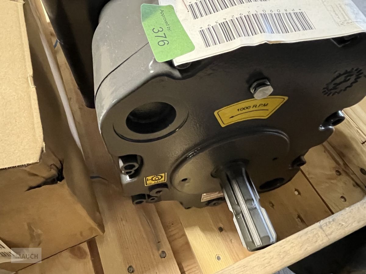 Fronthydraulik a típus Zuidberg Frontzapfwelle zu Valtra A74/75 - A94/95, Neumaschine ekkor: Burgkirchen (Kép 5)