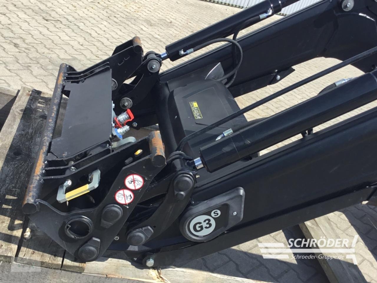 Frontlader of the type Alö (VALTRA) G3 SDM EURO, Gebrauchtmaschine in Wildeshausen (Picture 2)