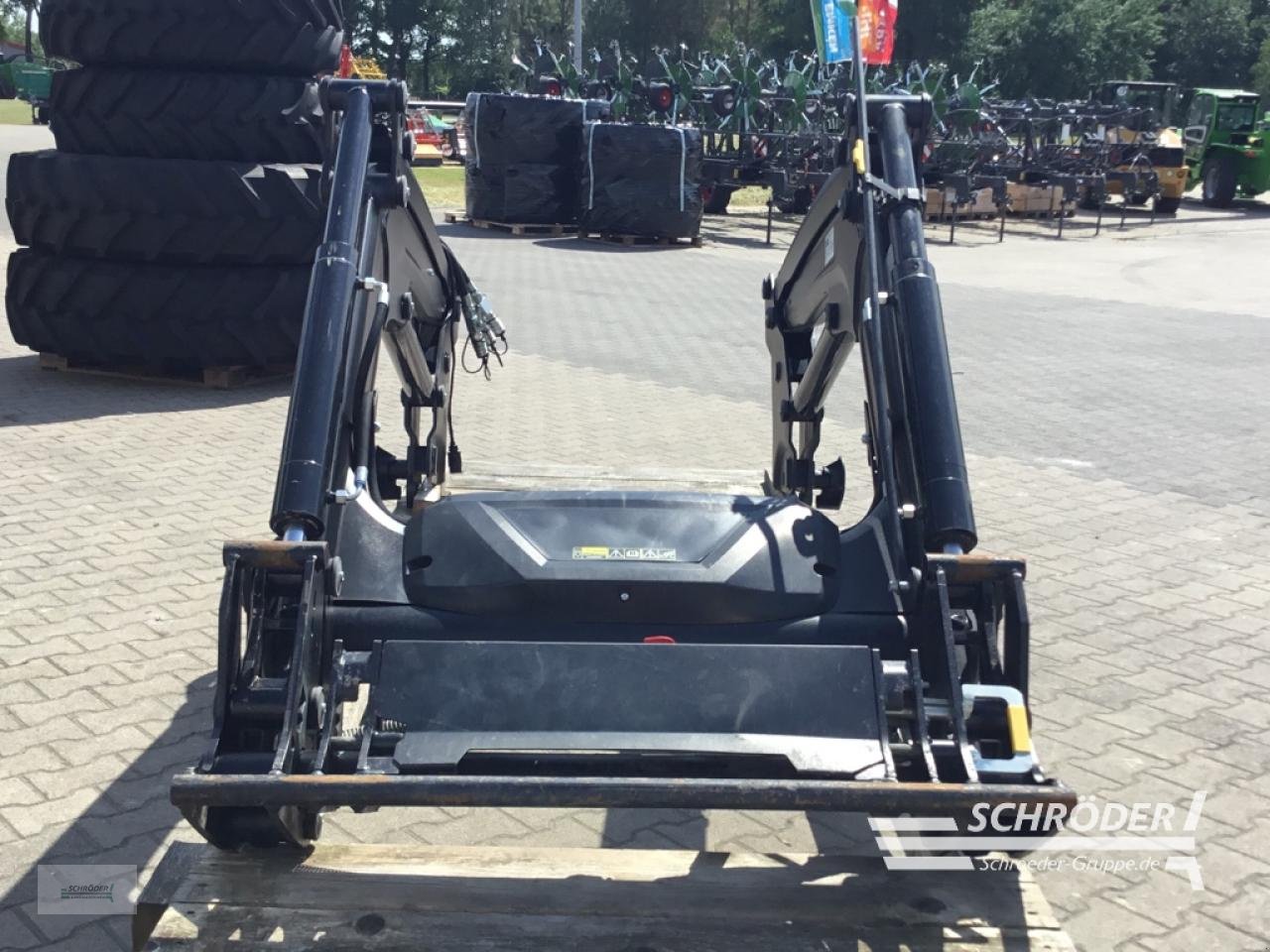 Frontlader of the type Alö (VALTRA) G3 SDM EURO, Gebrauchtmaschine in Wildeshausen (Picture 3)