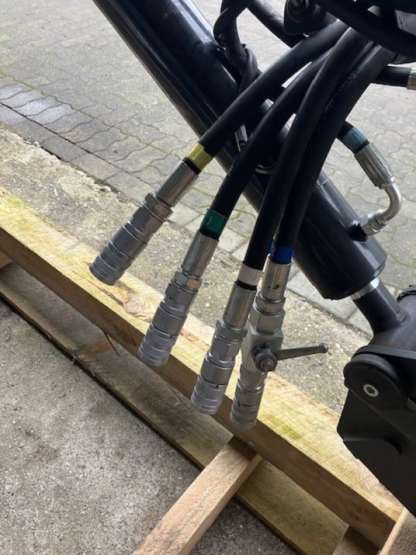 Frontlader Türe ait Alö Frontlader X46 DM, Gebrauchtmaschine içinde Eckernförde (resim 4)