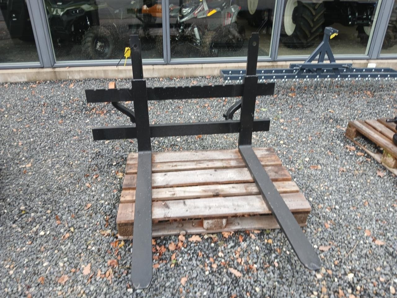 Frontlader of the type Alö PALLEGAFLER 2500 KG, Gebrauchtmaschine in Give (Picture 1)