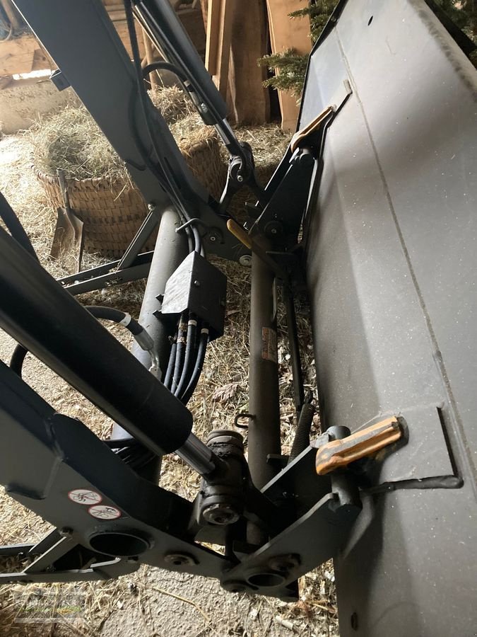 Frontlader of the type Alö Q220P Euro, Gebrauchtmaschine in Gampern (Picture 9)