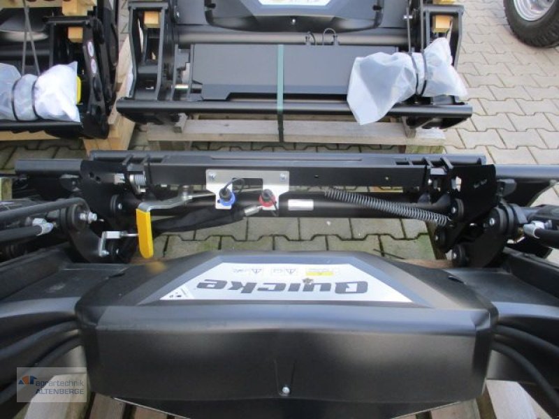 Frontlader del tipo Alö Q3, Q4, Q5, Q6, Q7, Q8, Neumaschine In Altenberge (Immagine 4)