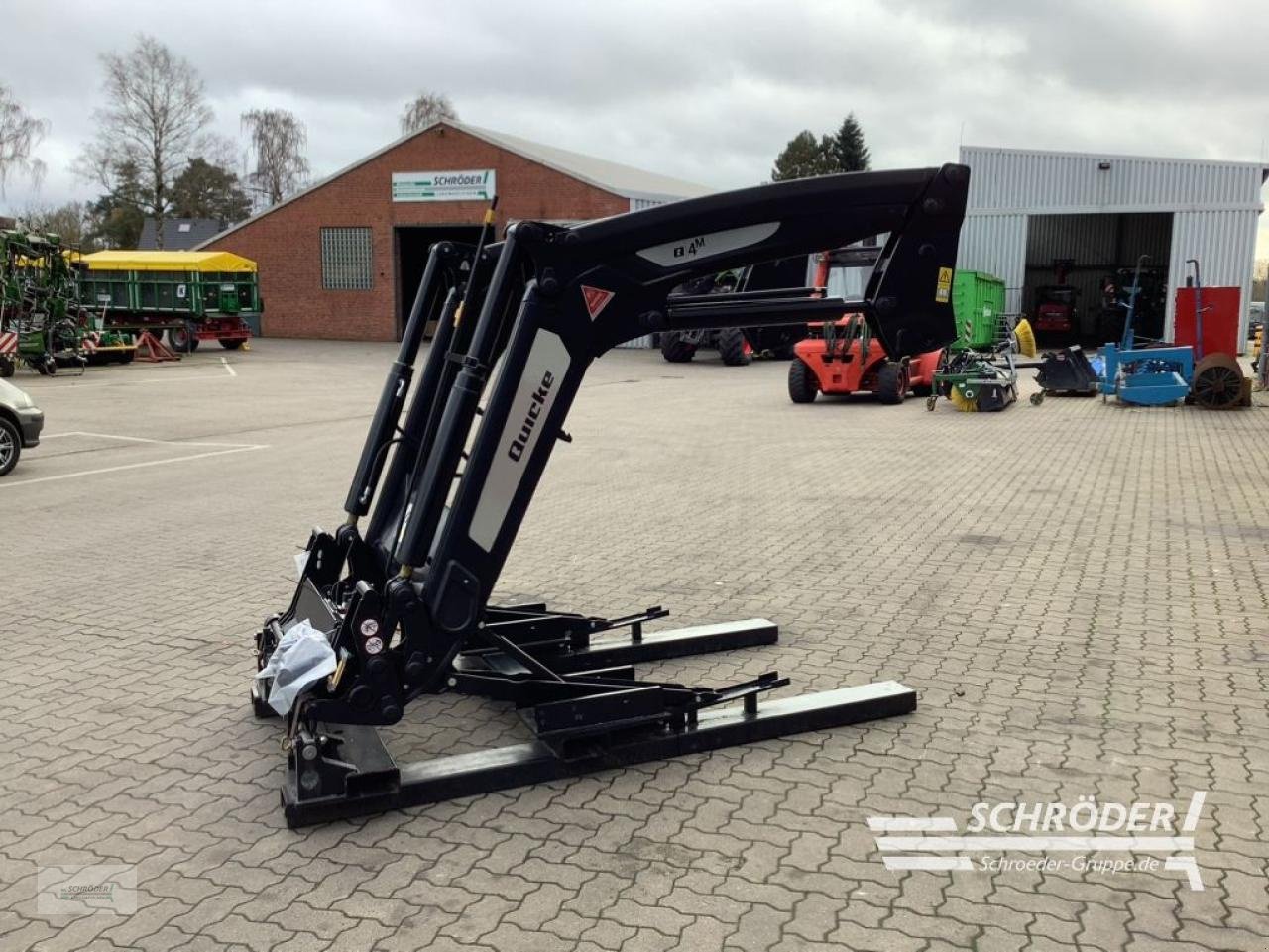 Frontlader of the type Alö Q4 MDM EURO, Neumaschine in Völkersen (Picture 4)