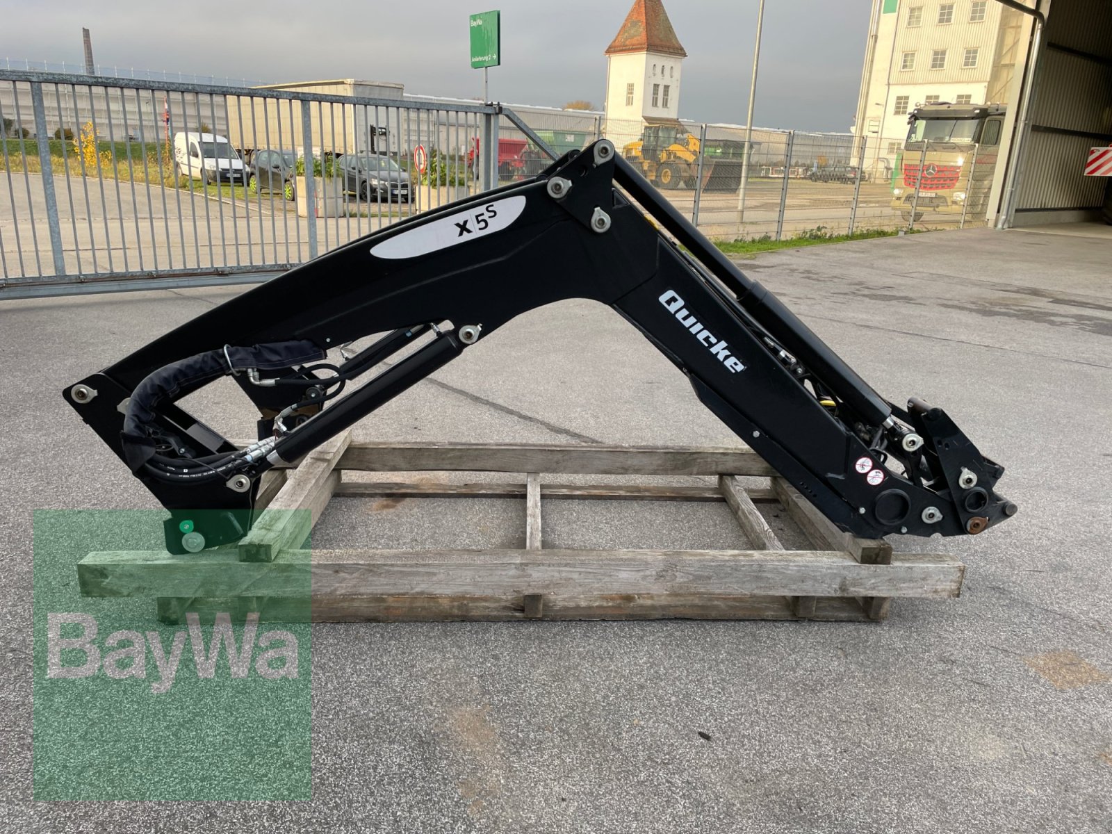 Frontlader des Typs Alö X5 S, Gebrauchtmaschine in Bamberg (Bild 4)
