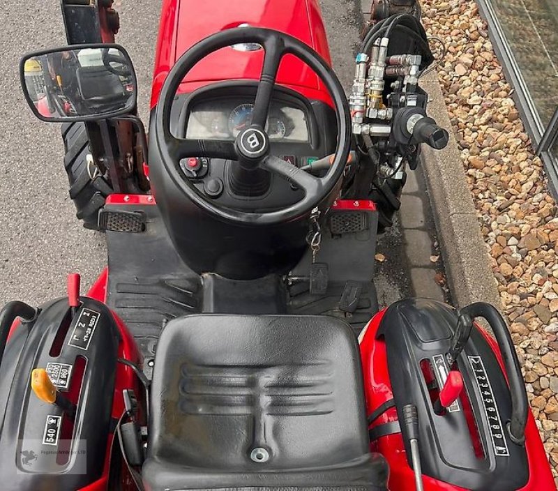 Frontlader Türe ait Branson Allrad Trecker Traktor 2500hL Schlepper, Frontlader 2026, Gebrauchtmaschine içinde Gevelsberg (resim 4)