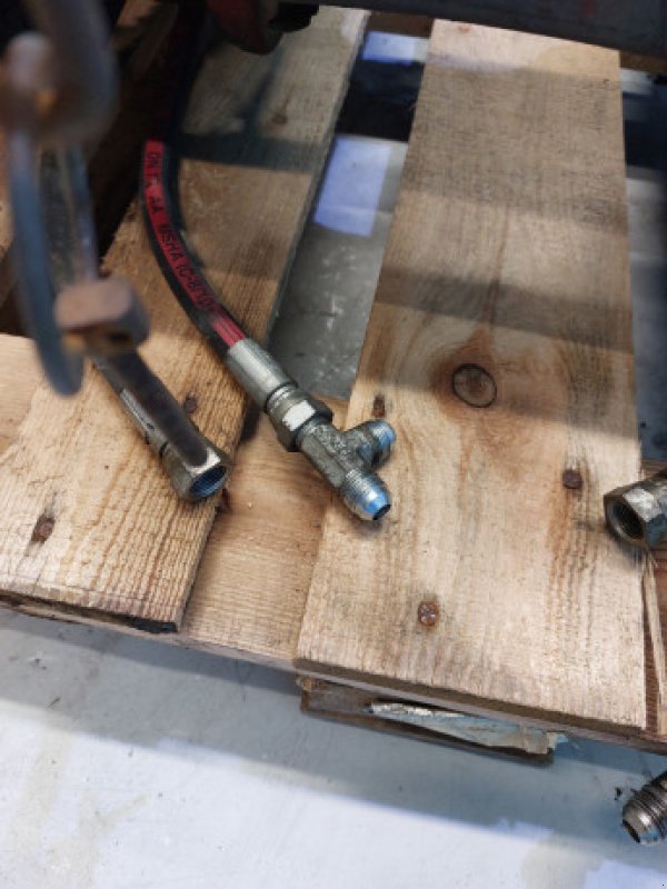 Frontlader of the type CLAAS Axion 840, Gebrauchtmaschine in Hemmet (Picture 16)