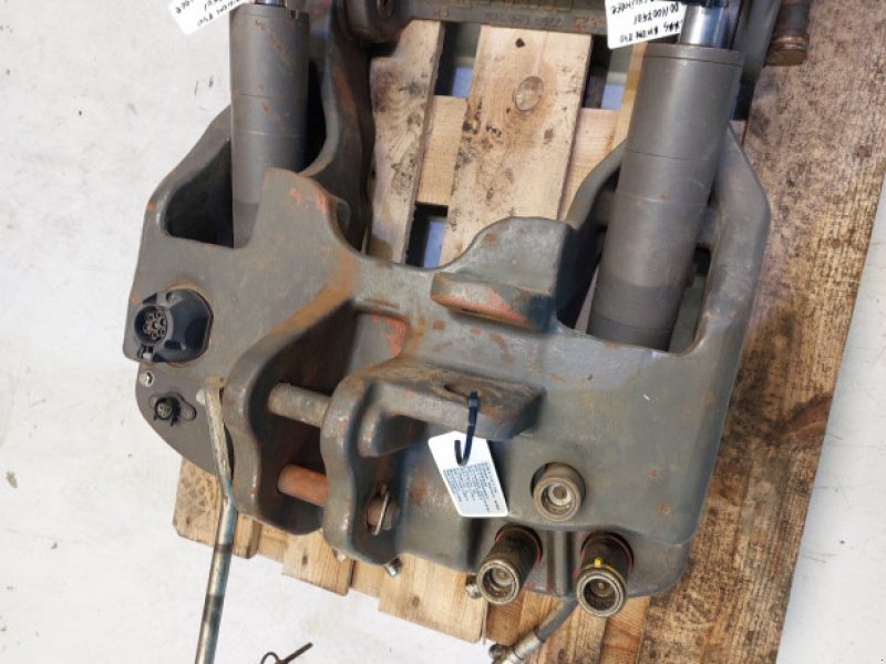 Frontlader of the type CLAAS Axion 840, Gebrauchtmaschine in Hemmet (Picture 9)