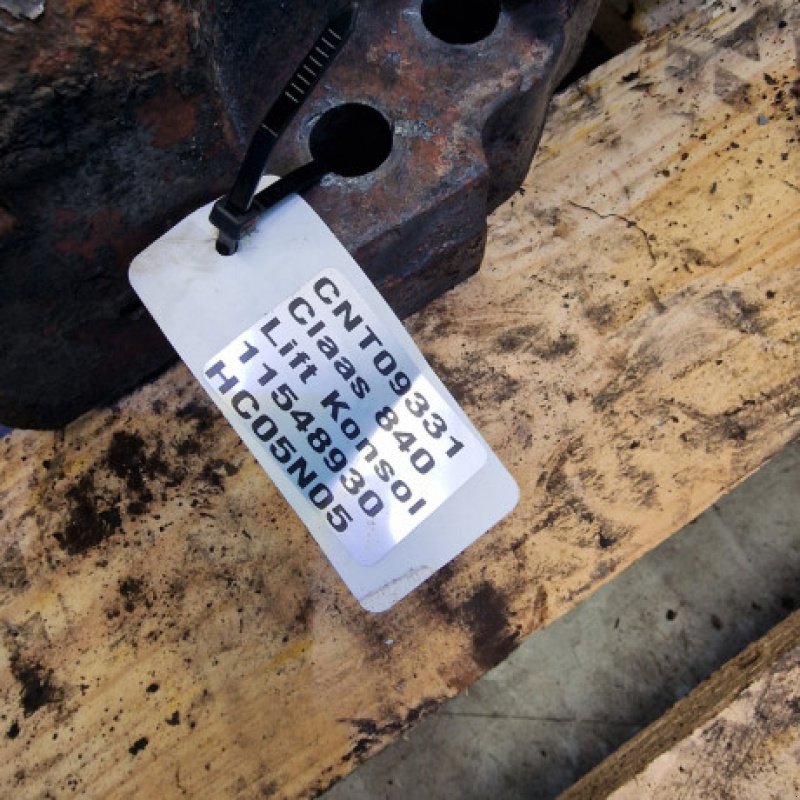 Frontlader of the type CLAAS Axion 840, Gebrauchtmaschine in Hemmet (Picture 15)