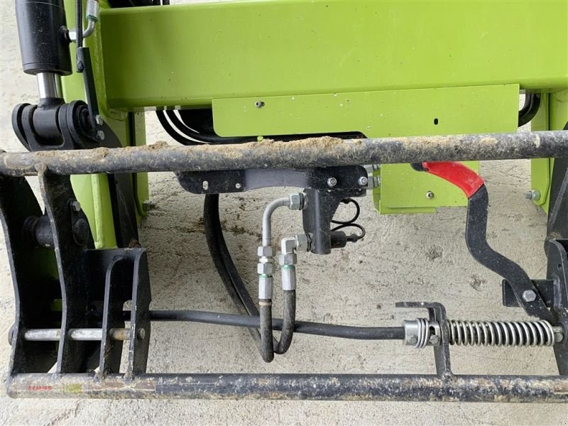 Frontlader des Typs CLAAS FL 120 C, Gebrauchtmaschine in Mengkofen (Bild 3)
