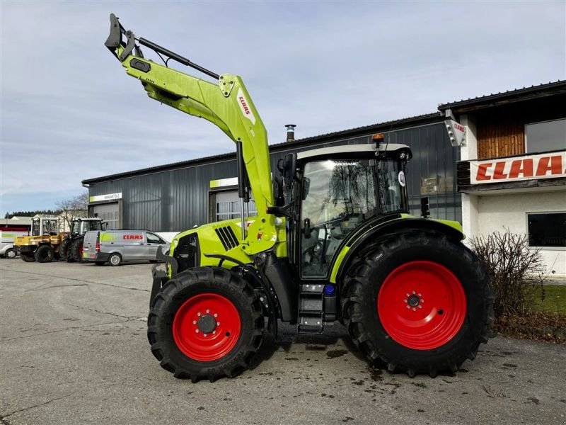 Frontlader des Typs CLAAS FL 120 C, Vorführmaschine in Grabenstätt-Erlstätt (Bild 2)