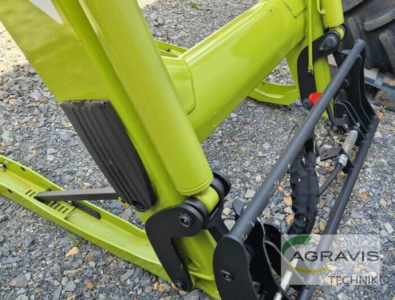 Frontlader of the type CLAAS FL 120, Neumaschine in Meschede (Picture 5)