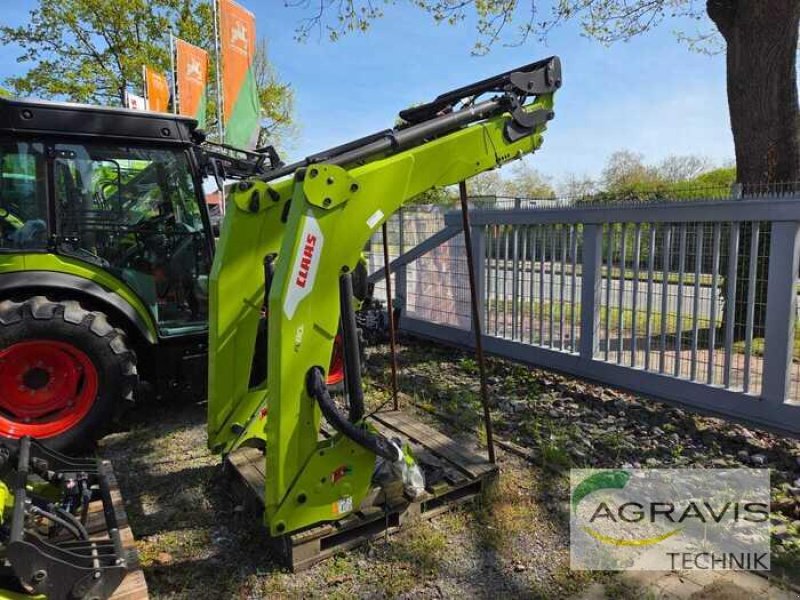 Frontlader of the type CLAAS FL 80 C, Neumaschine in Lage (Picture 1)