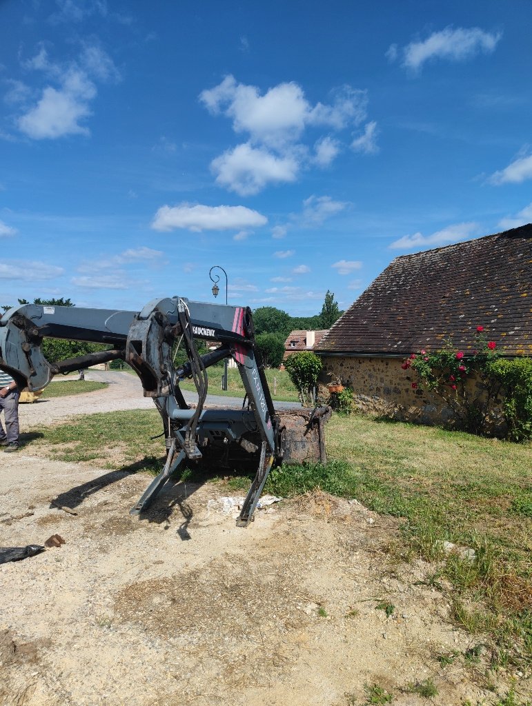 Frontlader typu Faucheux FXM 120 SERIE 2, Gebrauchtmaschine v LACAPELLE-MARIVAL (Obrázek 3)