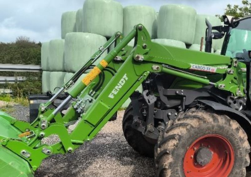 Frontlader of the type Fendt 3 X 65, Gebrauchtmaschine in Calmont (Picture 3)