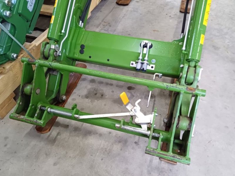 Frontlader typu Fendt 4x75 Frontlader Schwinge 4X80 4x85 313 412 415 516, Gebrauchtmaschine w Salgen (Zdjęcie 1)