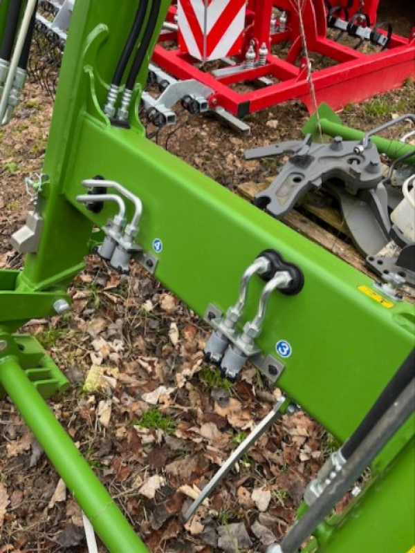 Frontlader of the type Fendt CARGO 3X65, Gebrauchtmaschine in CHAMPLECY (Picture 4)