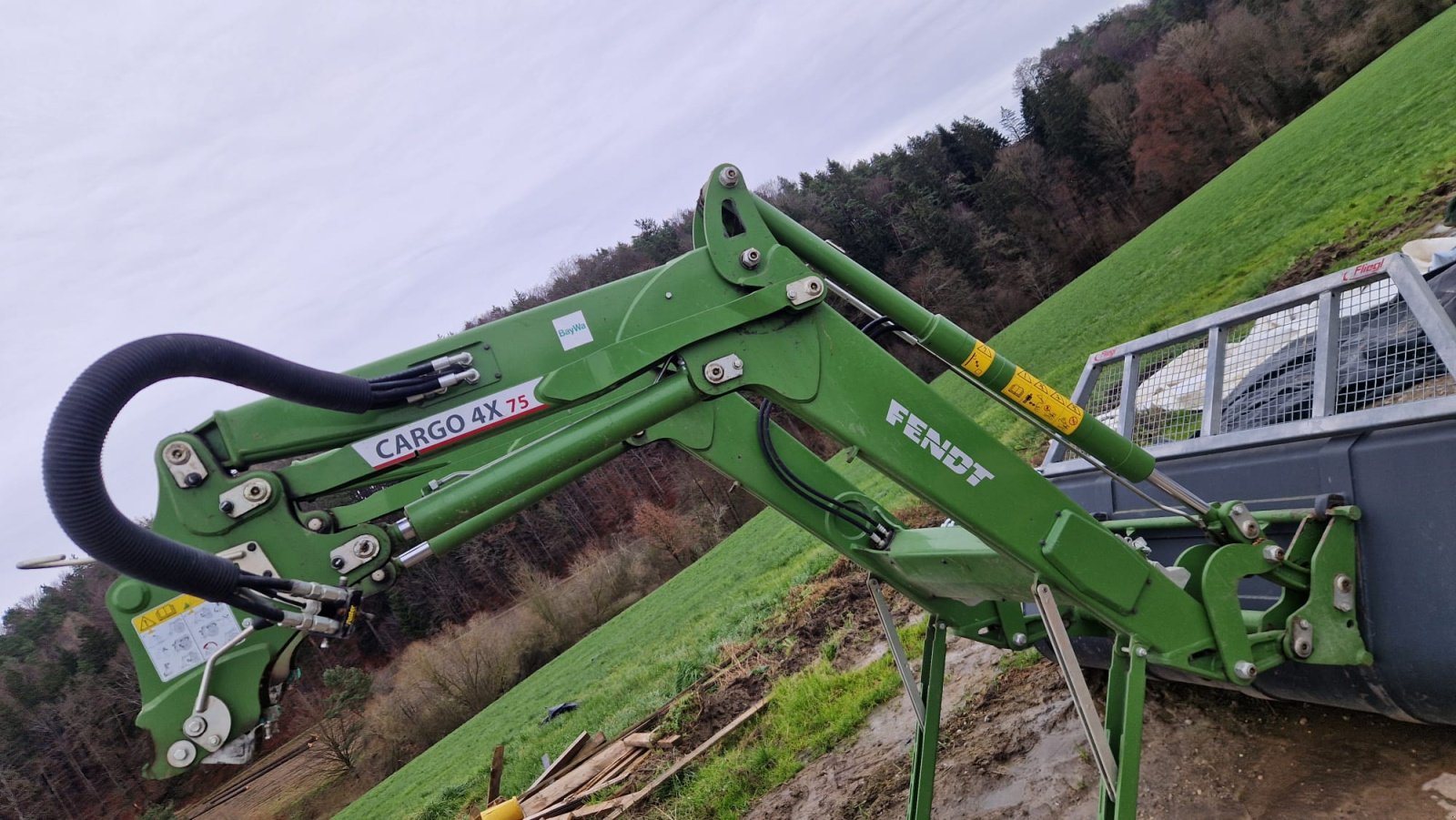 Frontlader of the type Fendt Cargo 4 x 75, Gebrauchtmaschine in Perach (Picture 1)