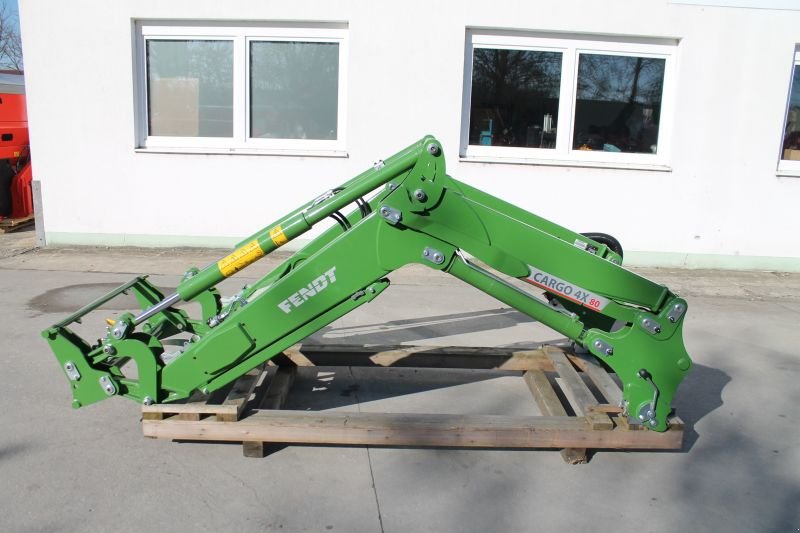 Frontlader des Typs Fendt CARGO 4X80, Neumaschine in Straubing (Bild 2)