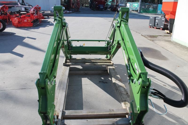 Frontlader des Typs Fendt CARGO 4X80, Neumaschine in Straubing (Bild 6)