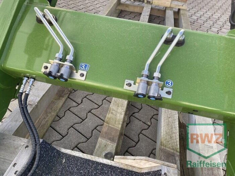 Frontlader of the type Fendt Cargo 6.100 Profi - 3. V, Vorführmaschine in Alsfeld (Picture 8)