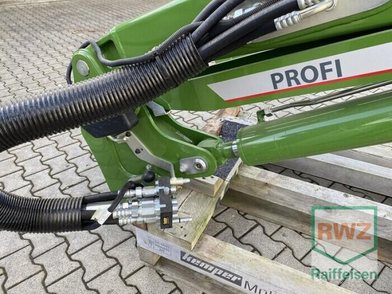 Frontlader of the type Fendt Cargo 6.100 Profi - 3. V, Vorführmaschine in Alsfeld (Picture 4)
