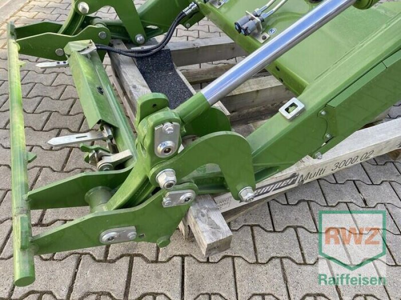 Frontlader of the type Fendt Cargo 6.100 Profi - 3. V, Vorführmaschine in Alsfeld (Picture 7)