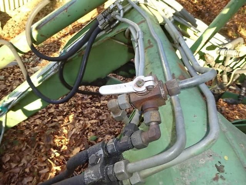 Frontlader of the type Fendt Frontlader von Fendt Traktor, Gebrauchtmaschine in Neureichenau (Picture 13)
