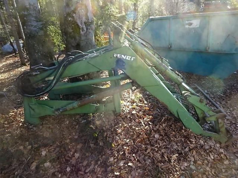 Frontlader of the type Fendt Frontlader von Fendt Traktor, Gebrauchtmaschine in Neureichenau (Picture 2)