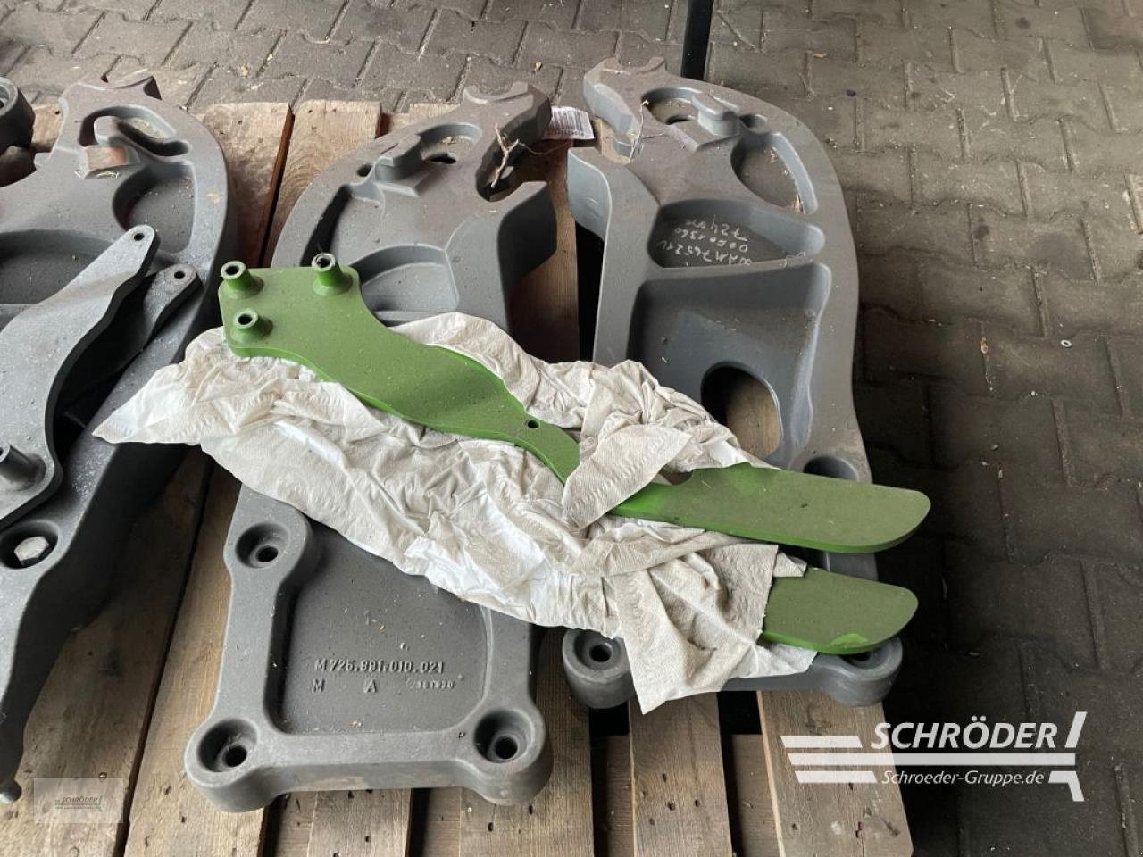 Frontlader типа Fendt FRONTLADERANBAUTEILE FENDT 700 S4/GEN6, Gebrauchtmaschine в Westerstede (Фотография 1)