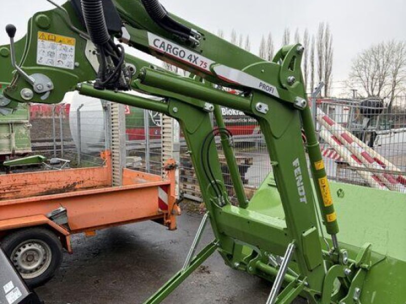 Frontlader van het type Fendt FRONTLADERSCHWINGE, Neumaschine in Fröndenberg (Foto 1)