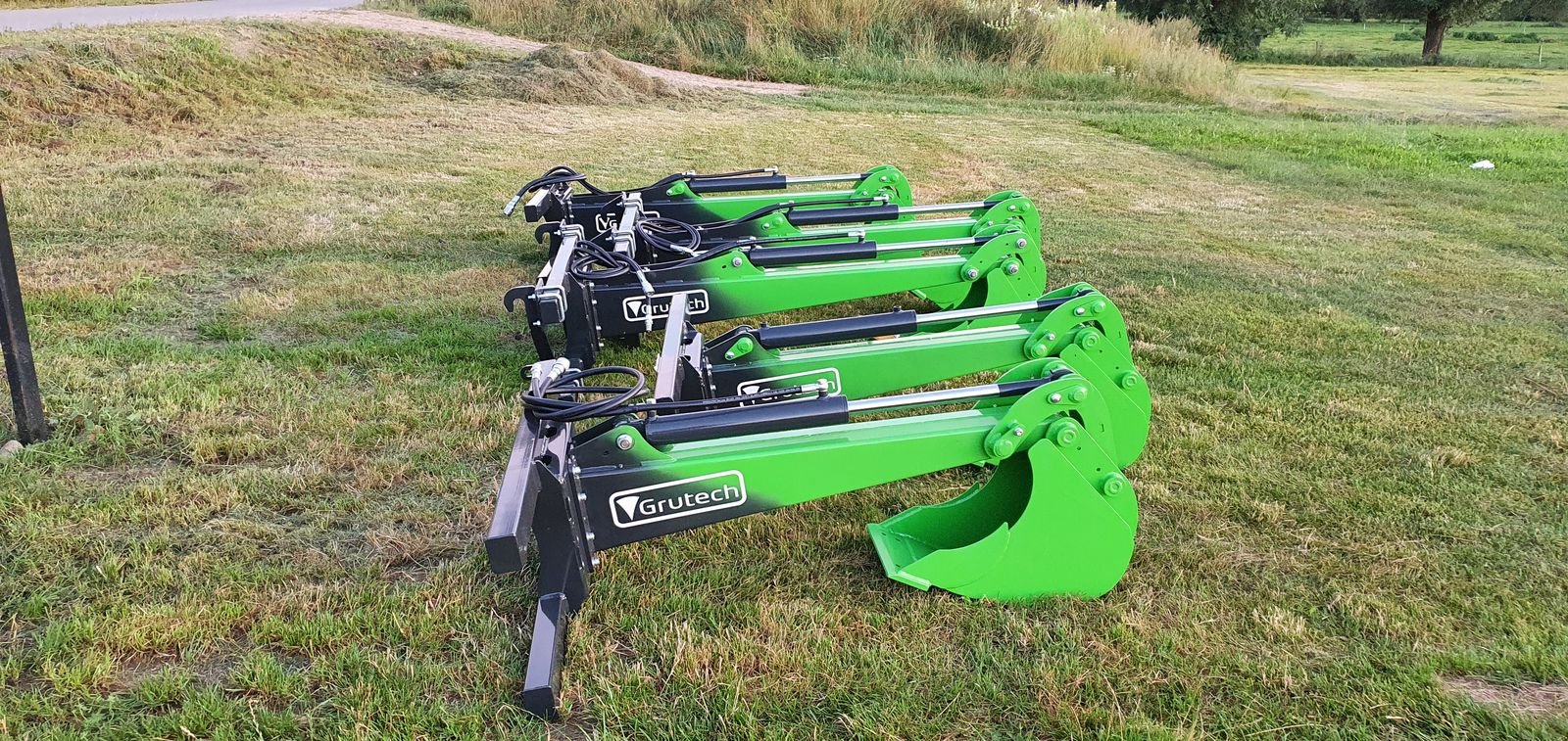 Frontlader του τύπου Grutech Ausleger / digging arm, Neumaschine σε Michałowo (Φωτογραφία 7)