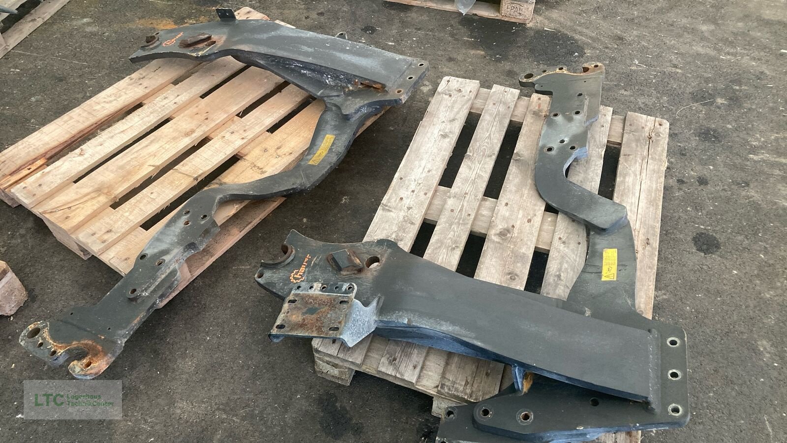 Frontlader of the type Hauer Konsole, Gebrauchtmaschine in Eggendorf (Picture 1)