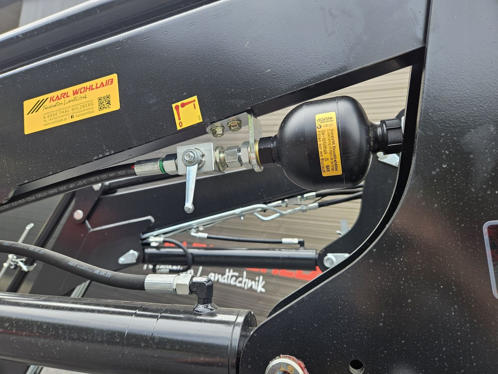 Frontlader des Typs Hauer Pom R 95, Neumaschine in Sulzberg (Bild 15)