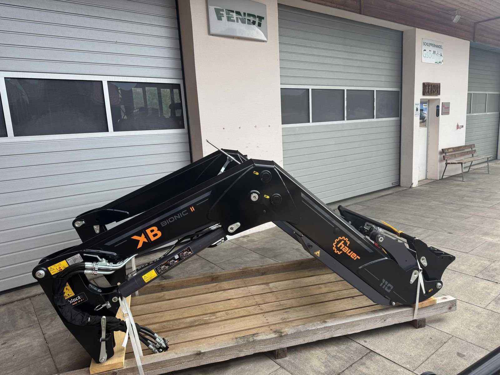 Frontlader tipa Hauer XB BIONIC 110, Neumaschine u Saldenburg (Slika 7)