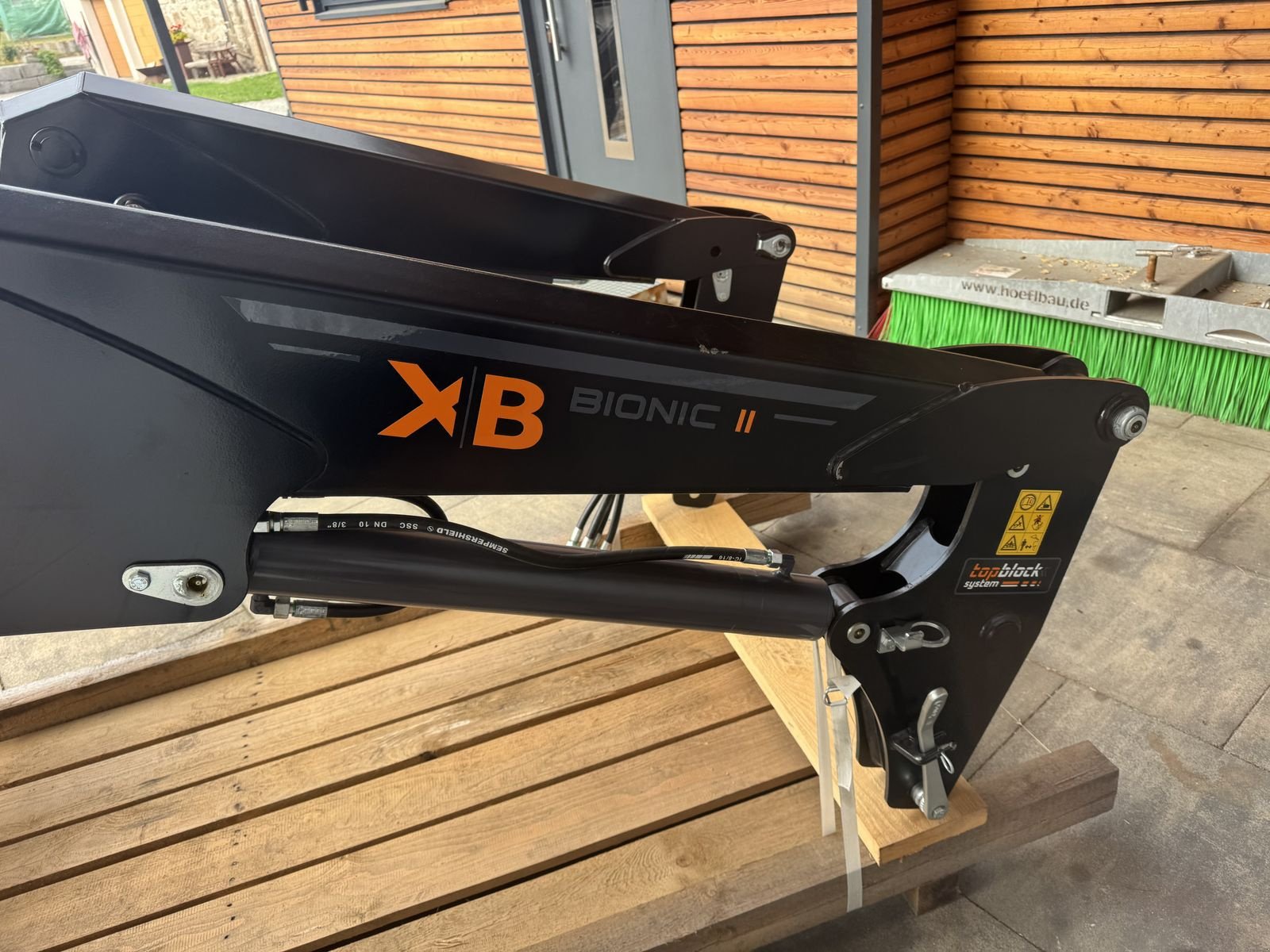 Frontlader tipa Hauer XB BIONIC 110, Neumaschine u Saldenburg (Slika 5)
