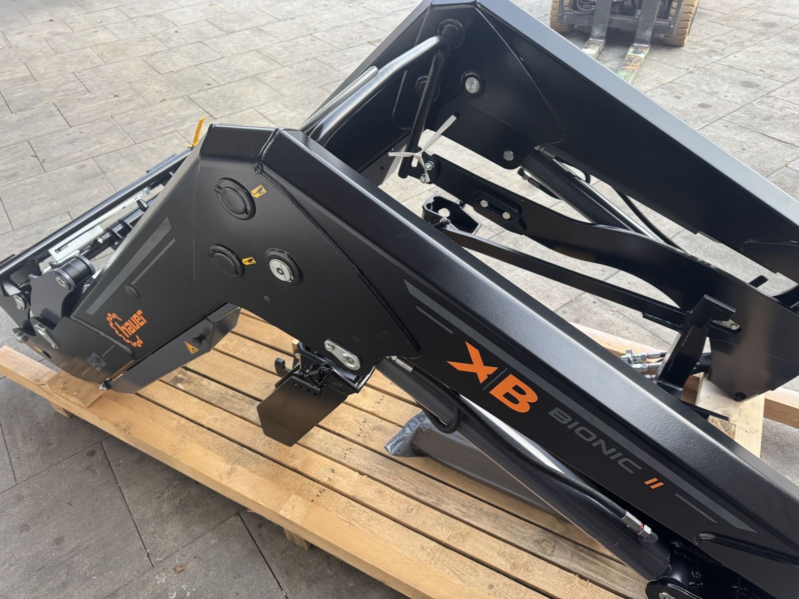 Frontlader типа Hauer XB Bionic 90 Oberrahmen, Neumaschine в Saldenburg (Фотография 8)