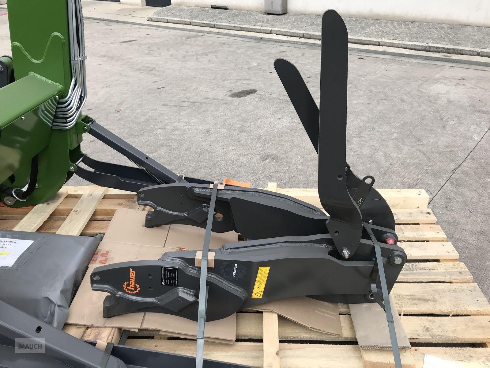 Frontlader του τύπου Hauer XB110 Bionic II + Anbaukonsole, Neumaschine σε Burgkirchen (Φωτογραφία 16)