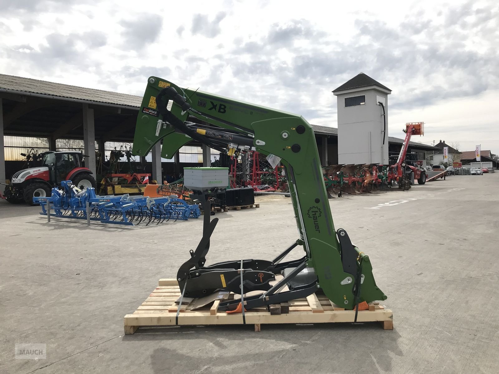 Frontlader του τύπου Hauer XB110 Bionic II + Anbaukonsole, Neumaschine σε Burgkirchen (Φωτογραφία 5)