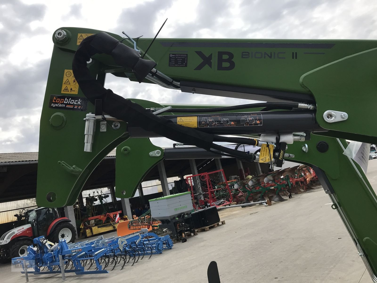 Frontlader του τύπου Hauer XB110 Bionic II + Anbaukonsole, Neumaschine σε Burgkirchen (Φωτογραφία 10)