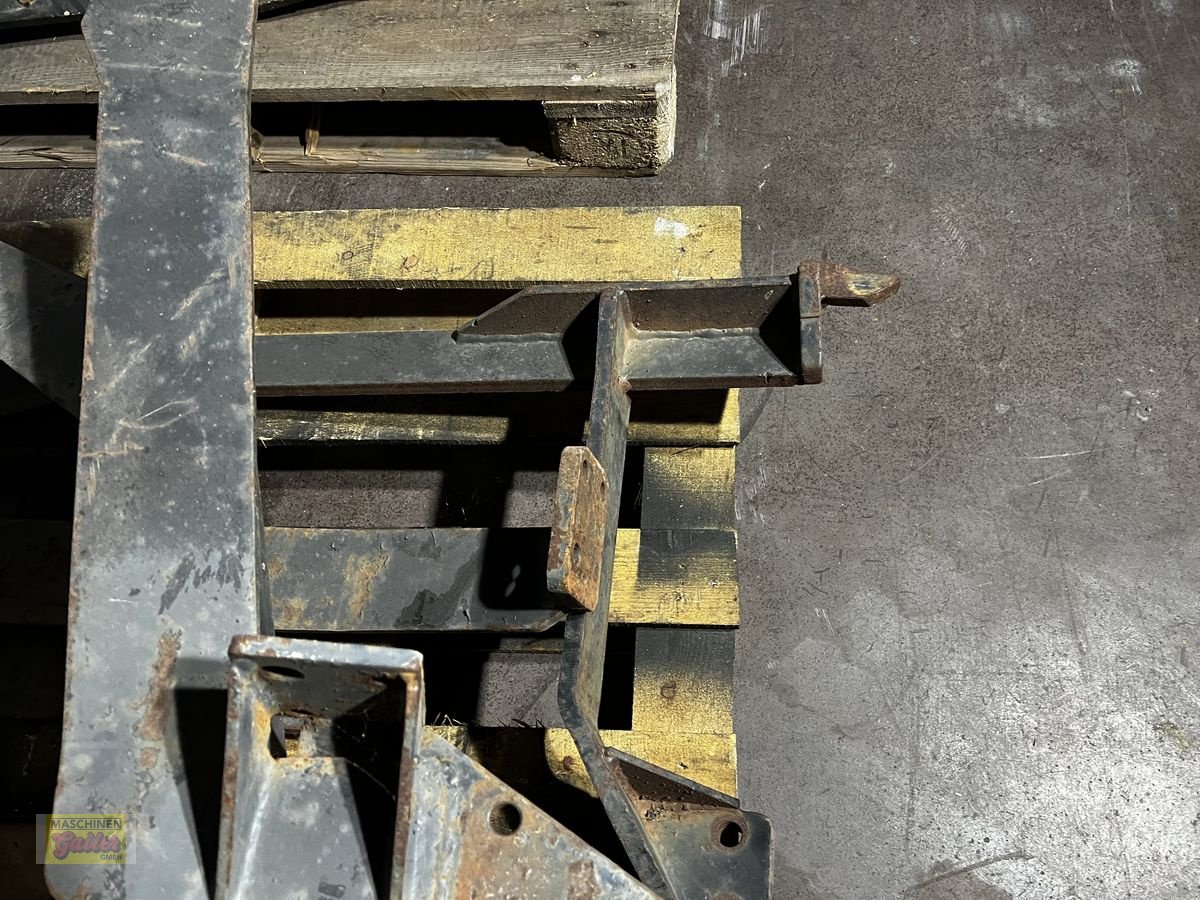 Frontlader of the type Hydrac Frontladeraufnahme passend zu John Deere 6000, Gebrauchtmaschine in Kötschach (Picture 5)