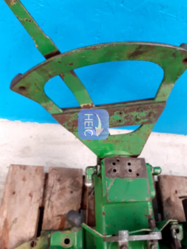 Frontlader of the type John Deere 2030, Gebrauchtmaschine in Hemmet (Picture 8)